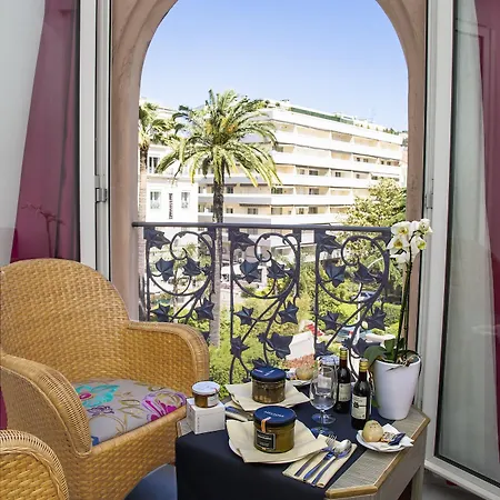 Cristal & Hotel 4*
